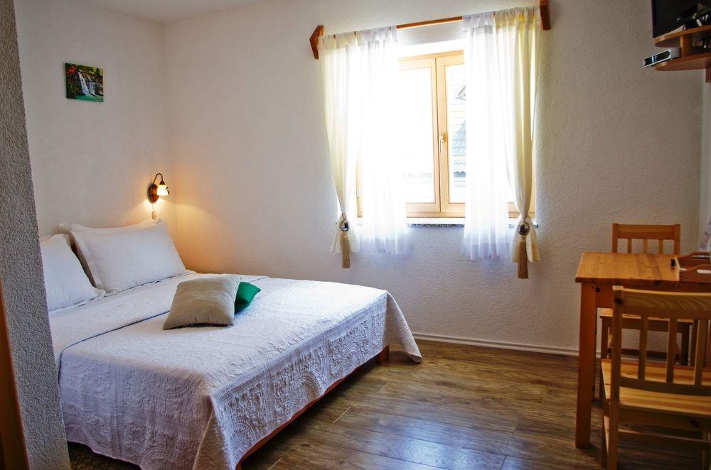 Plitvice Miric Inn Plitvicka Jezera Exterior photo